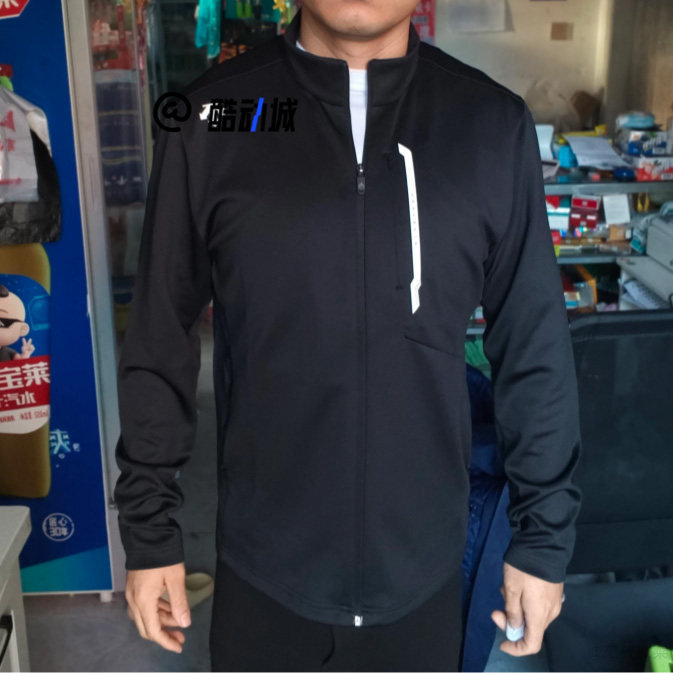 迪桑特26SS黑色男立领长袖夹克