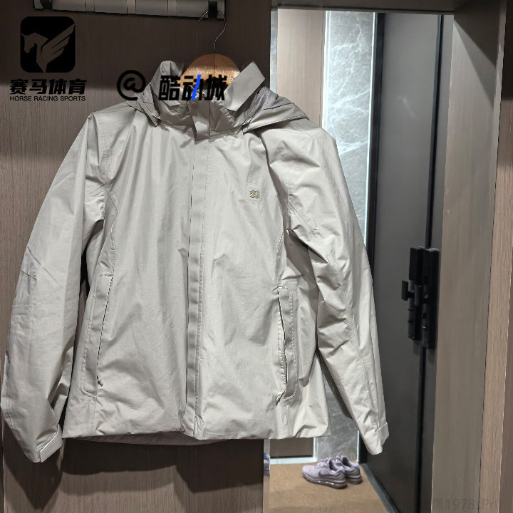 可隆GORE-TEX2L米色女防风夹克