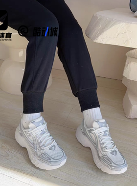 FILA斐乐风帆鞋灰白女子缓震透气运动老爹鞋跑步鞋T12W421601FSS