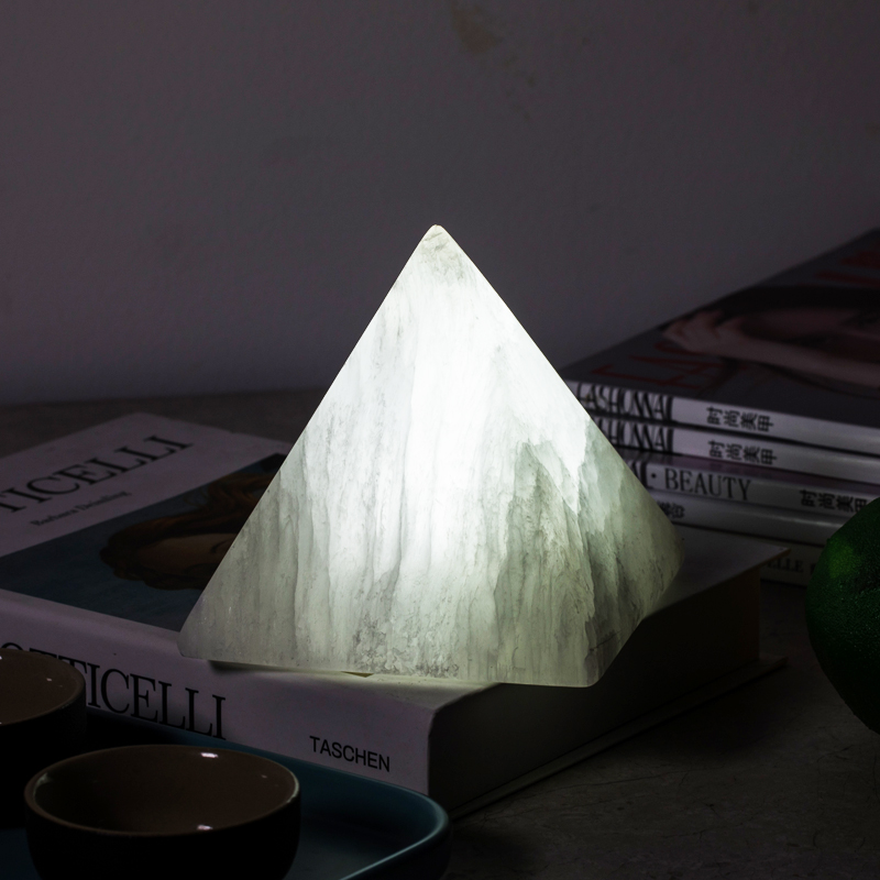 氛围小夜灯咖啡馆矿石