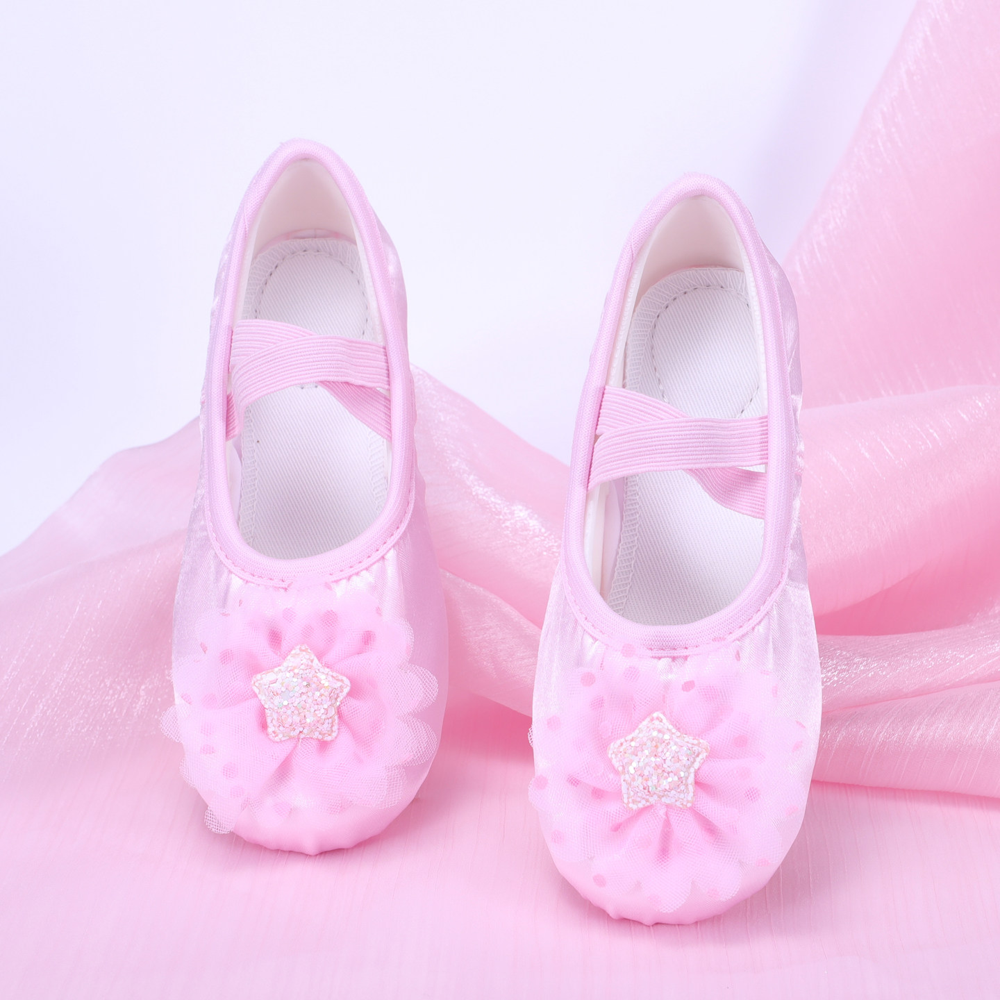 可爱儿童跳舞鞋女孩粉色星星甜美芭蕾舞台演出猫爪鞋缎面软底练功