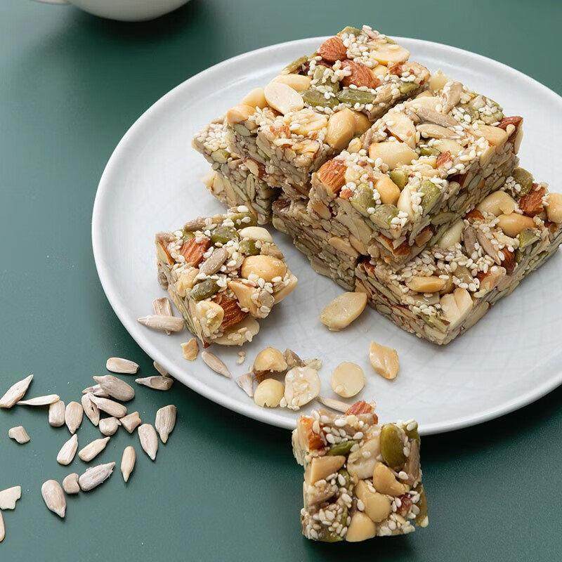 黄老五坚果酥310g四川特产零食小礼盒黑芝麻酥原味花生酥小吃