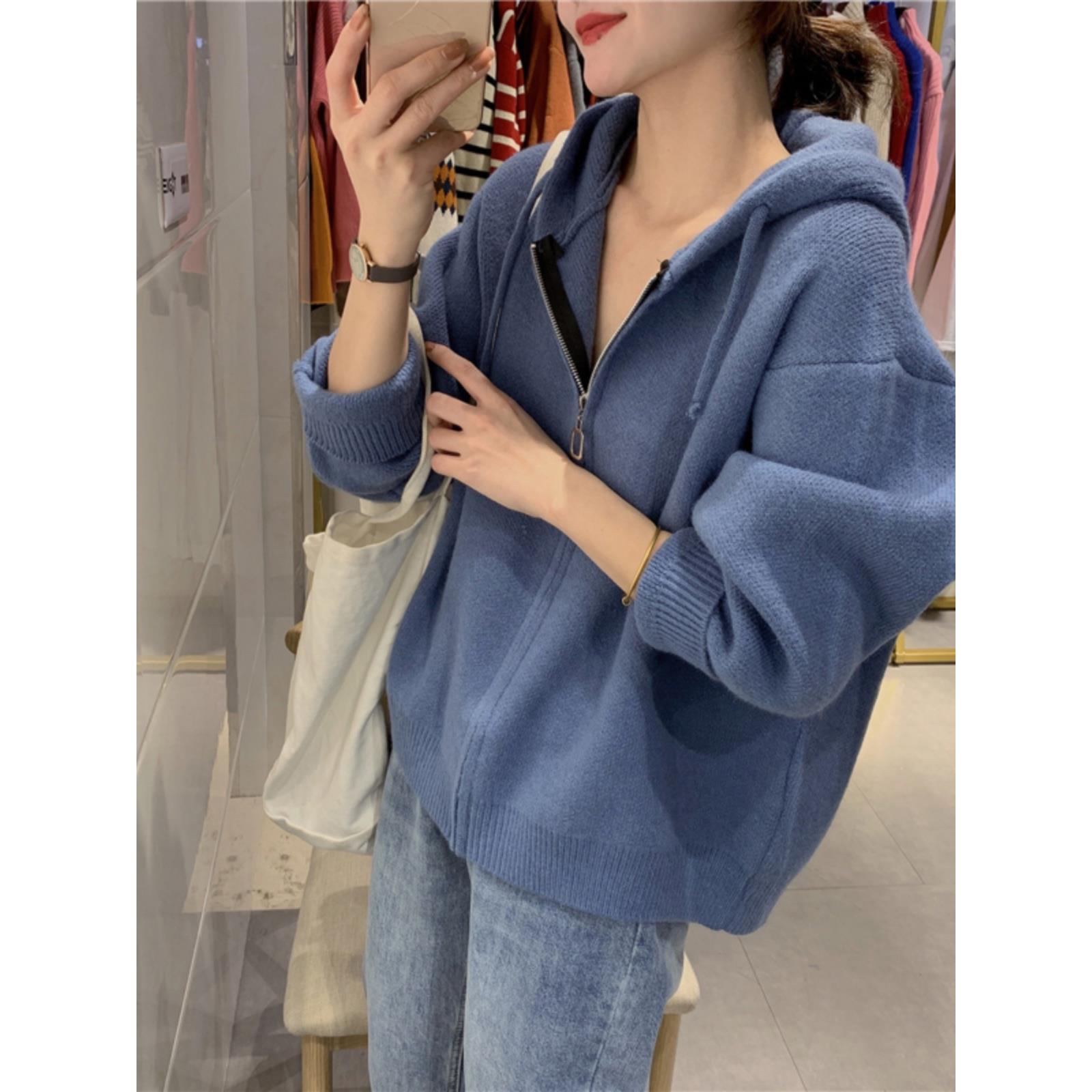 ROUMIKL法国拾取失踪的妇女服装品牌折扣毛衣夹克连帽针织短运动