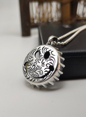 笑脸吊坠复古个性酒瓶盖项链挂件