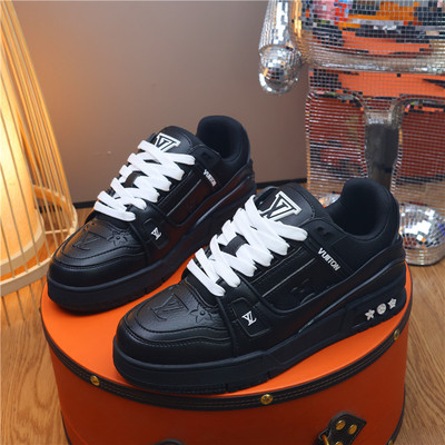 情侣鞋男款2025新款黑武士板鞋