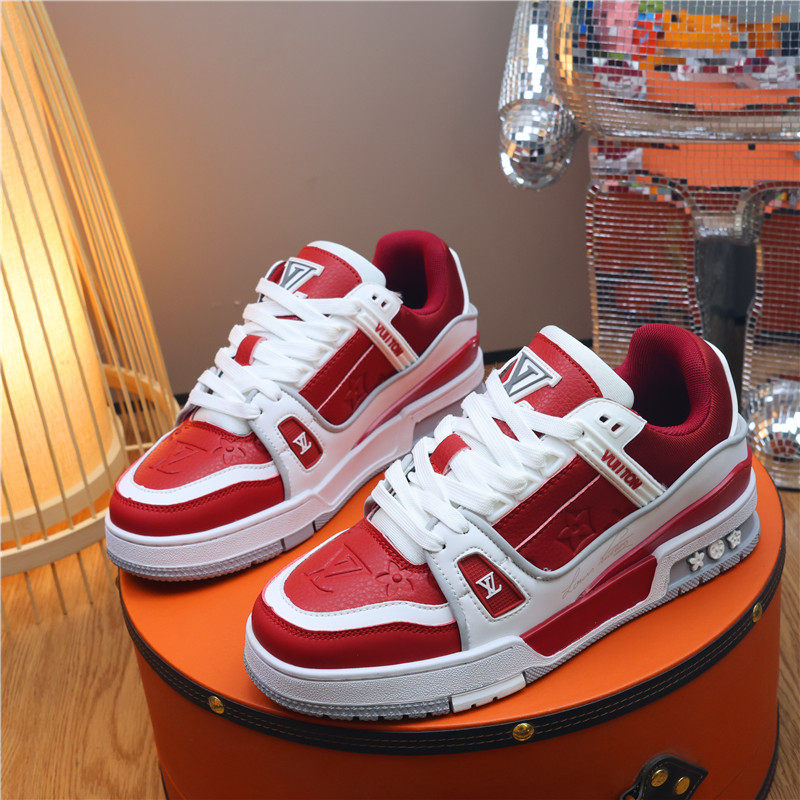 大红轻奢男鞋2025新款男鞋休闲鞋软底运动鞋轻便百搭时尚潮流板鞋