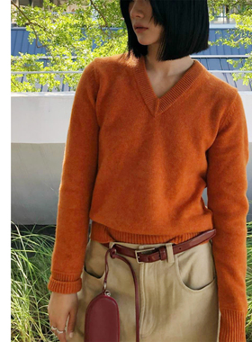 巧珀思｜20139柔软纯羊毛温馨暖桔色简约百搭V领针织衫套头毛衣