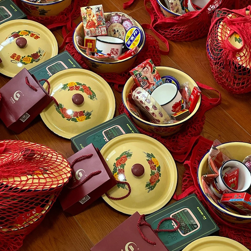 怀旧猪油盆伴手礼送宾客