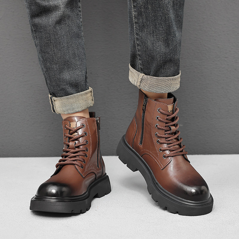秋冬季软皮马丁靴男2025秋季新款真皮手抓皮防水皮鞋高端拉链靴子