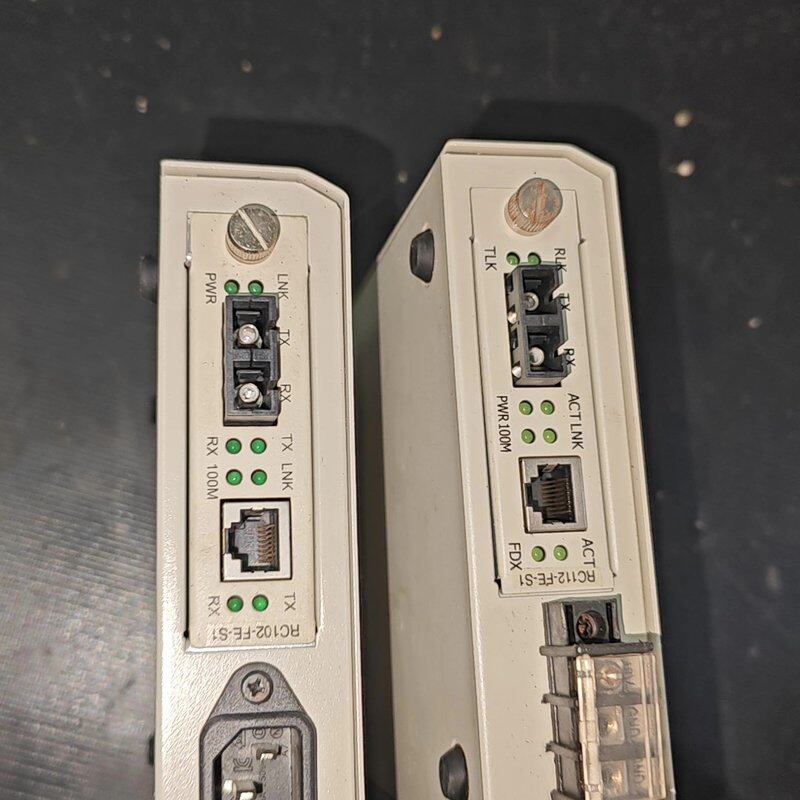 可维修瑞斯康达RC001-1AC或RC001-1DC两个千兆光模,议价