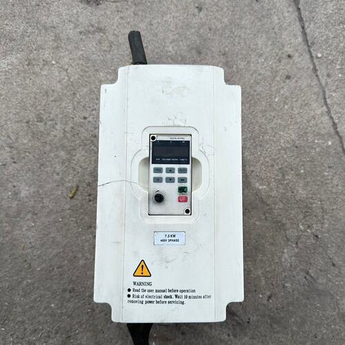 可维修双合变频器，SH580B-7R5G-4-5022，实物拍议价
