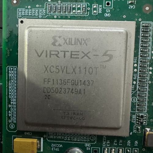 可维修XC5VLX110TFF1136切板芯片一共有两个的来聊议价