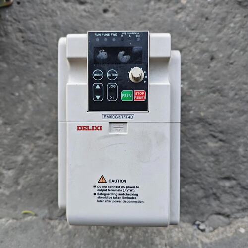 可维修德力西变频器3.7KW CDI-EM60G3R7T4B 3.议价
