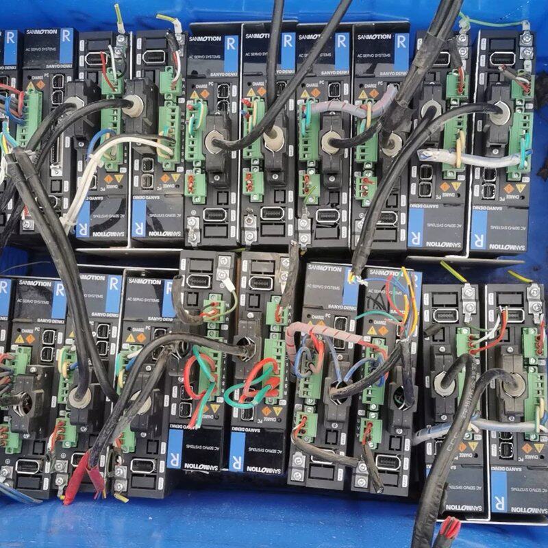 可维修山洋伺服电机套装100W RS2A01A0AL0SAL，R2议价
