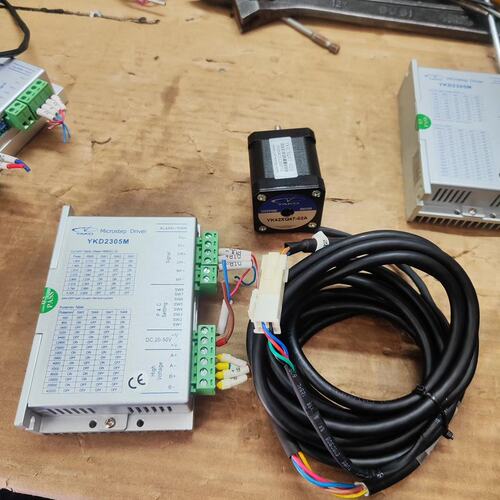 可维修研控42步进电机套装，驱动器型号为YKD2305M V2.0议价