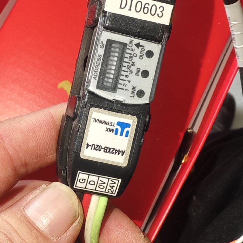 可维修爱霓威亚;ANYWIRE连接器 A442XB-02U-4议价