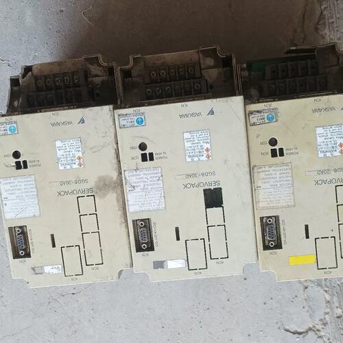 可维修安川驱动器SGDB-30ADG的2台议价