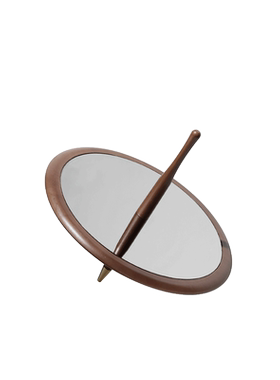 优诗莱金属+木质现代轻奢