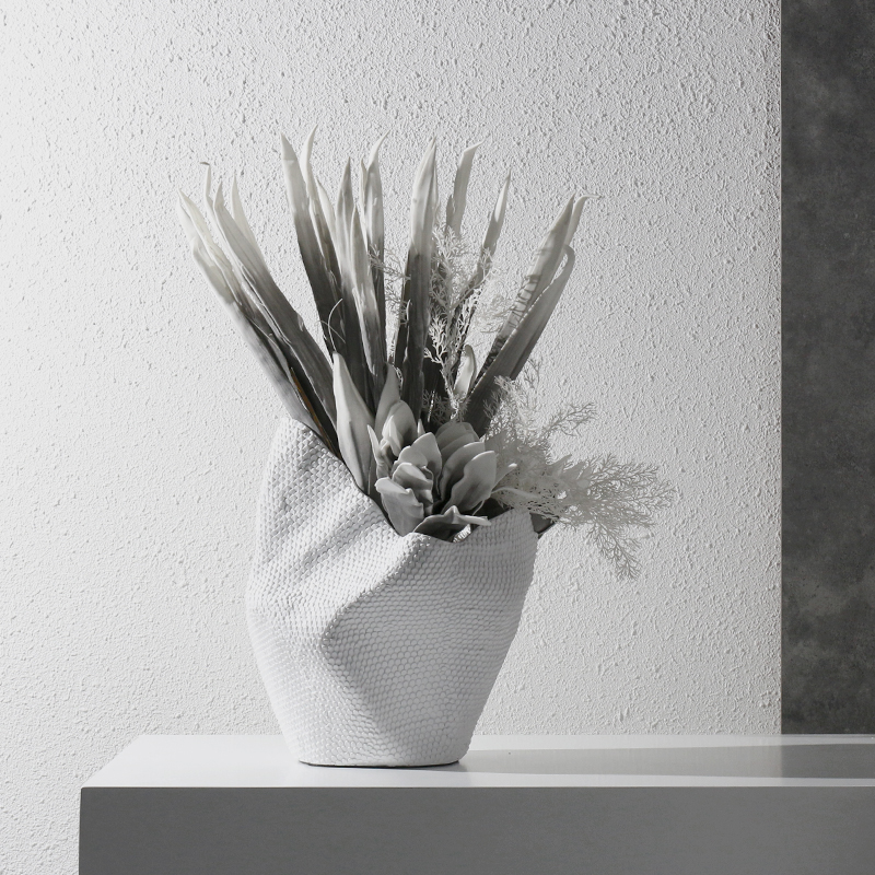 极简现代家居软装饰品展厅售楼处