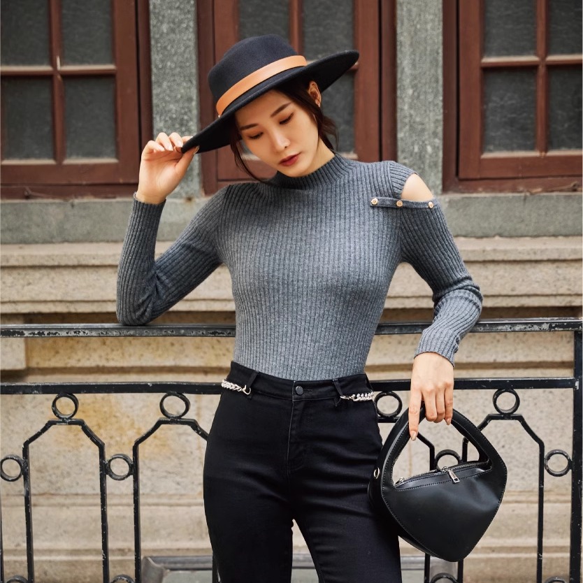 卡索修身百搭2024冬新款毛衣套头