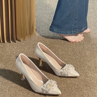 法式婚鞋女秀禾主婚纱两穿新娘鞋绸缎小众高级感配礼服绝美高跟鞋