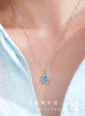 B蓝色鲸鱼项链女款2025新款轻奢小众颈链配裙子日常百搭学生党仙