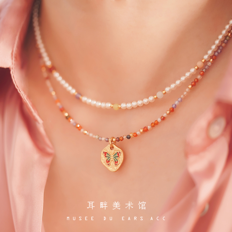 A法式复古珐琅彩小蝴蝶细项链