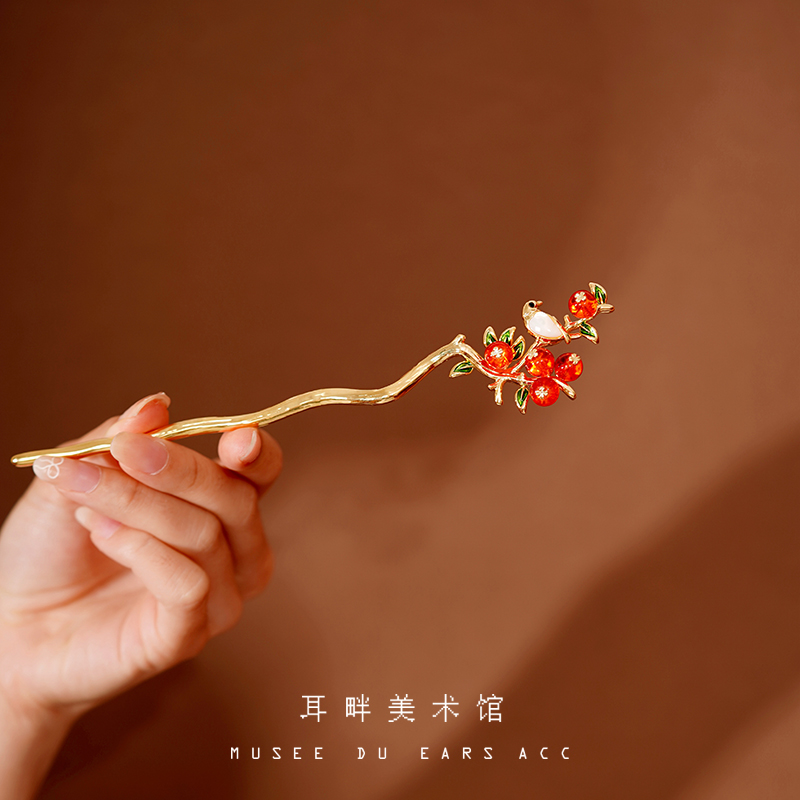 A红梅花开珍珠檀木发簪子女款