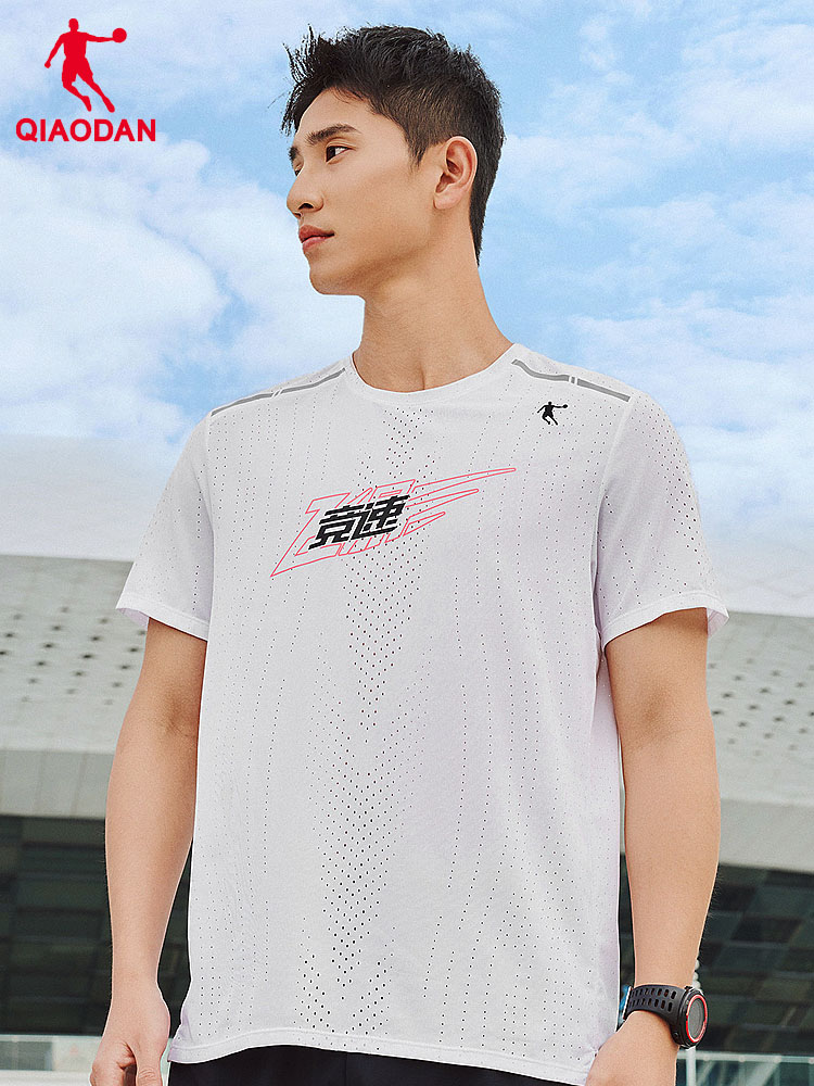 乔丹飞影竞速跑步运动T恤男夏季新款网孔轻薄速干健身运动服