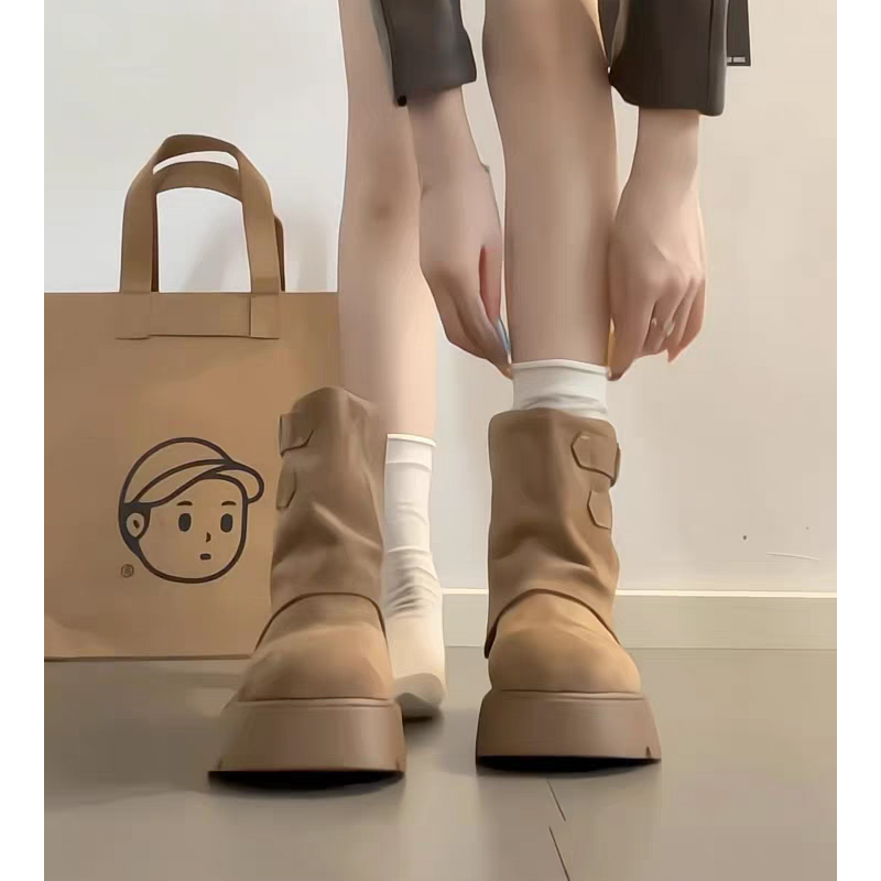 【裤管】厚底皮带扣马丁靴女