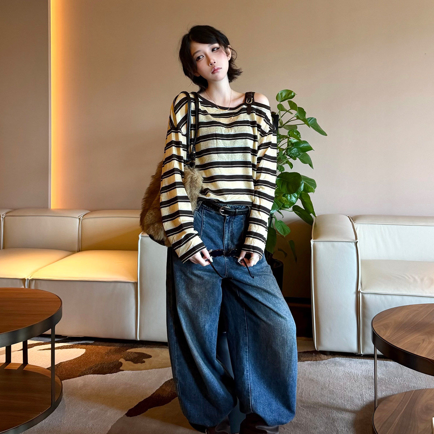 Qian.J欧货南油2026秋季甜辣条纹露肩慵懒长袖T恤女宽松斜肩上衣
