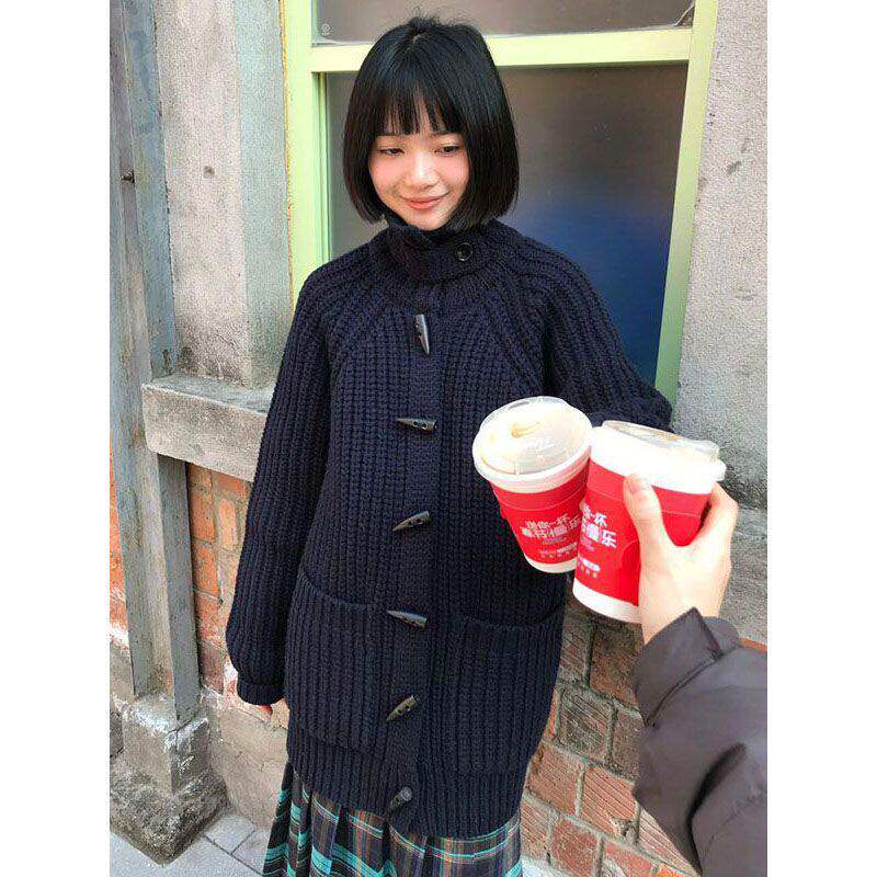港风韩系复古牛角扣高领针织开衫女秋冬季慵懒风百搭毛衣潮