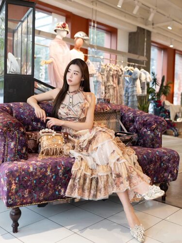 星妍露露现货2026现货春新款复古华丽森系雪纺蛋糕裙连衣裙女春季