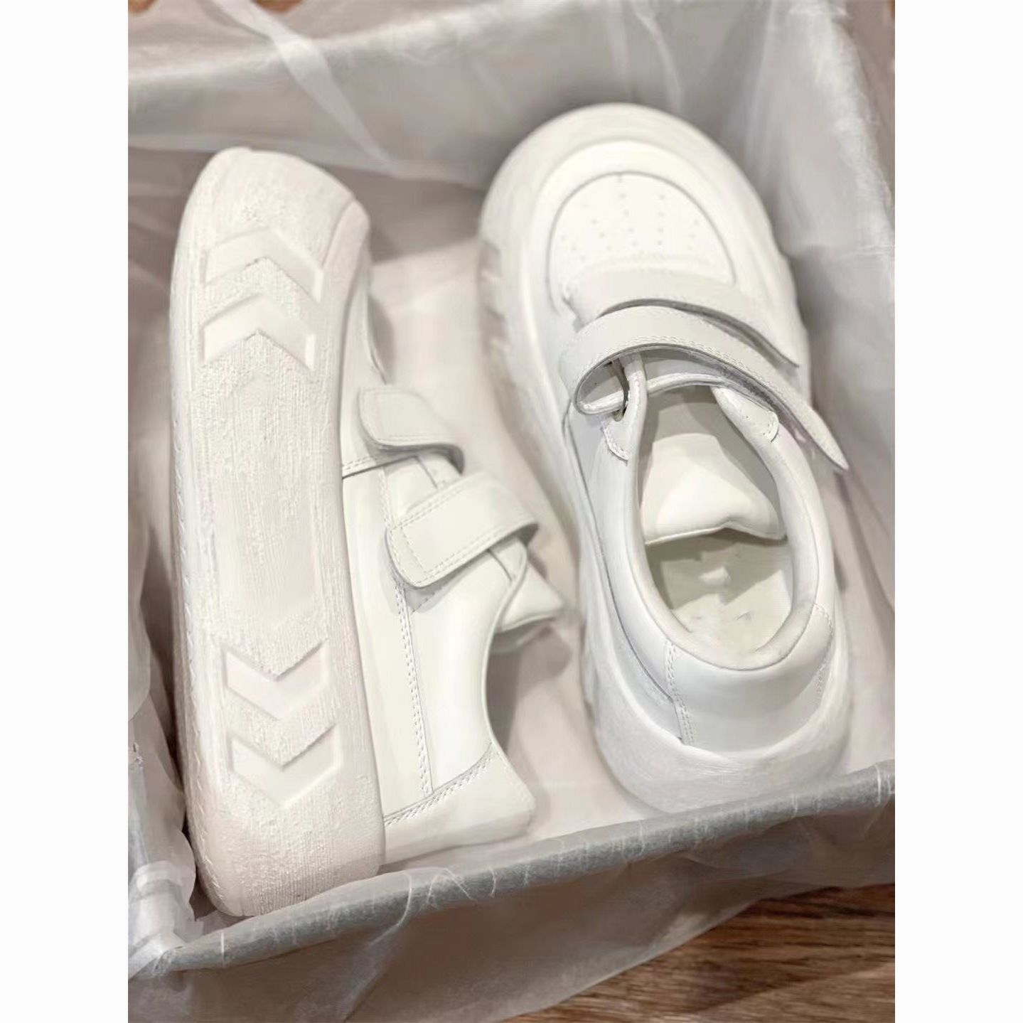 厚底小白鞋增高魔术贴休