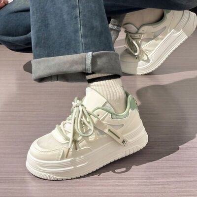白绿拼色网面厚底小白鞋