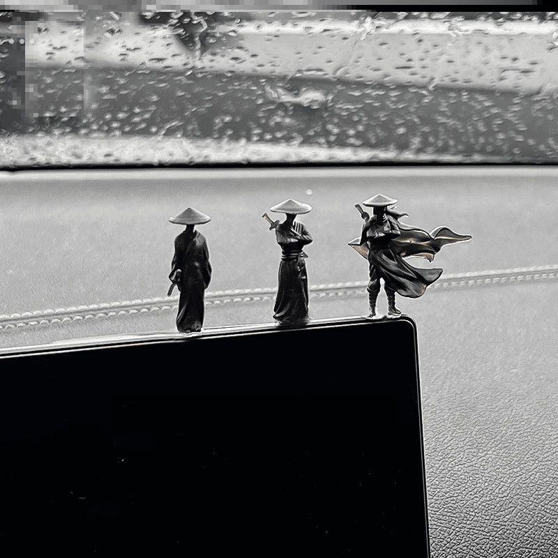 车载小摆件假山盆景微景观水陆缸窗边剑客山水造景古风侠客摆件