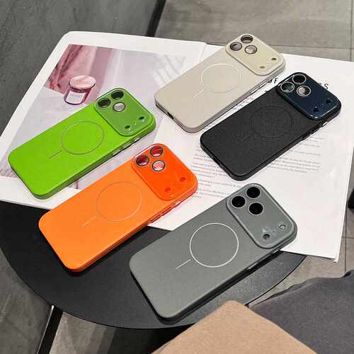 适用苹果17promax皮纹磁吸手机壳支持无线充iPhone16plus保护套15