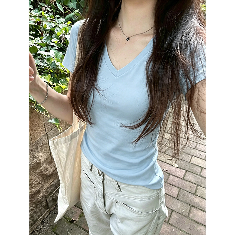 基础辣妹v领夏季短袖正肩T恤女2026新款显瘦修身学生简约上衣