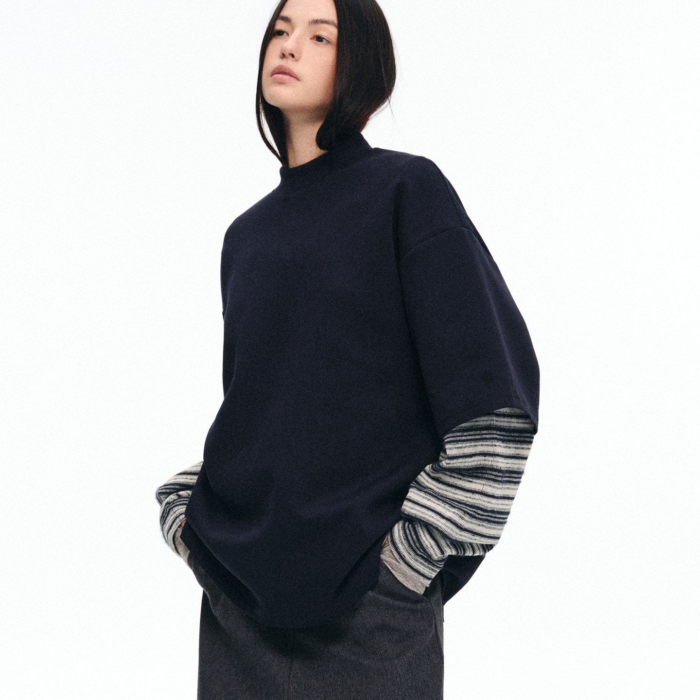 dat.条纹拼接假两件半高领T恤