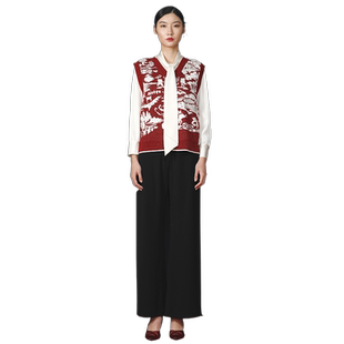 戴布拉芬品牌新款春季马甲针织背心女刺绣毛衣V领马夹外穿坎肩