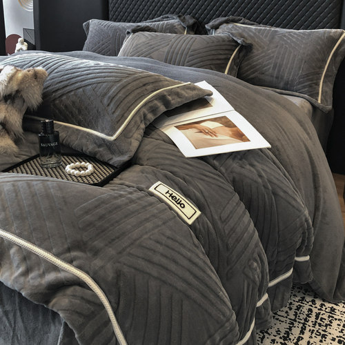 小红书推荐床品牛奶绒四件套