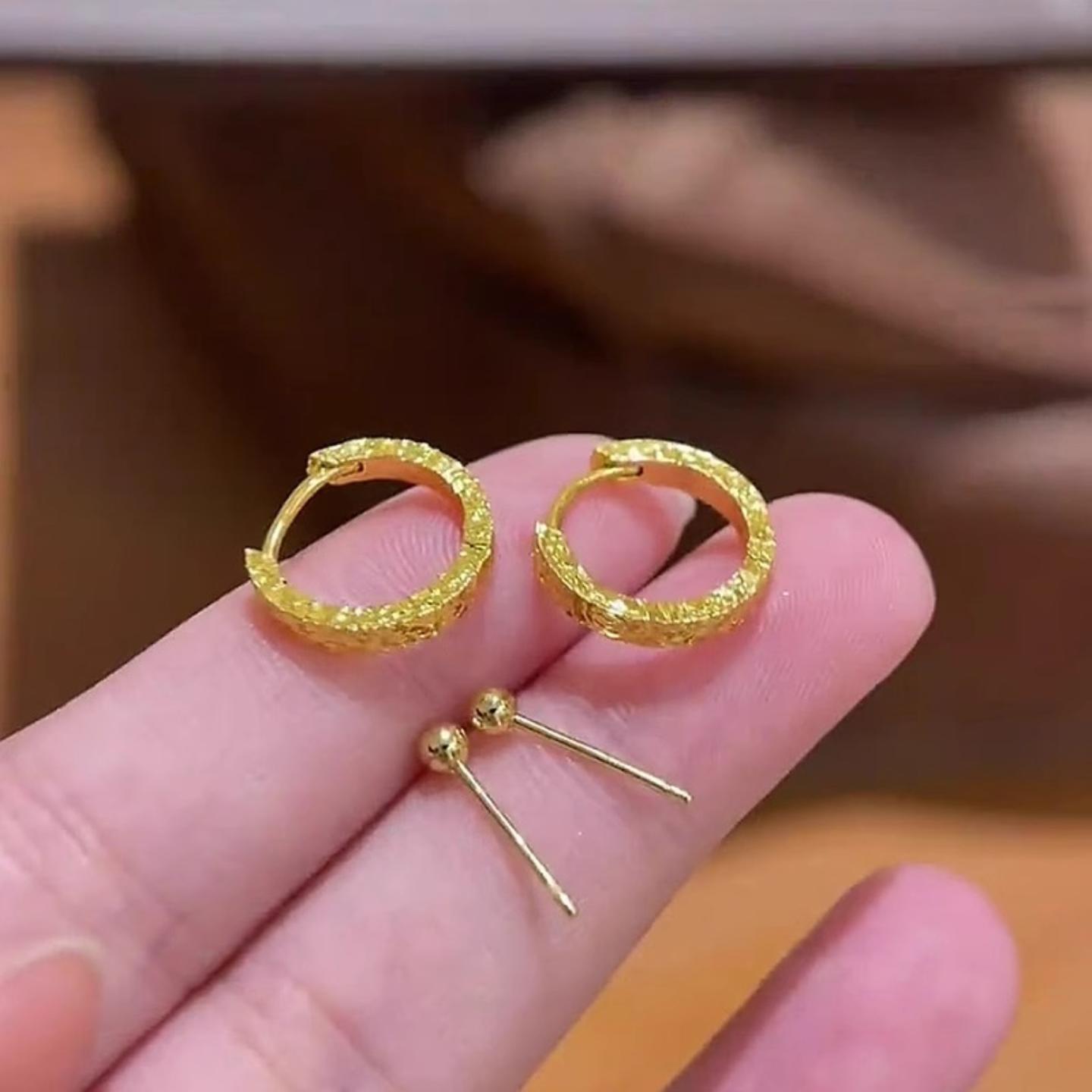 金色捶打纹素圈耳环耳骨钉套装