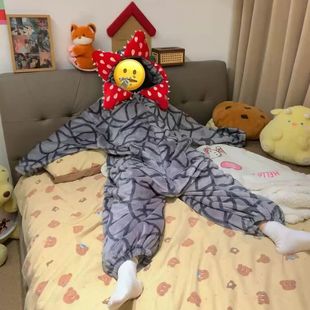 【现货】怪奇物语达达法兰绒连体情侣睡衣冬季珊瑚绒家居服可外穿