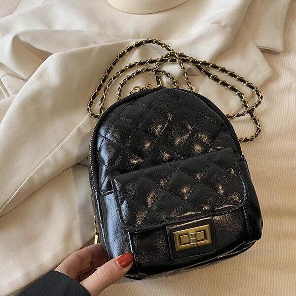 双肩包小巧轻便菱格迷你女包2025新款潮高级感菱格休闲旅行小背包