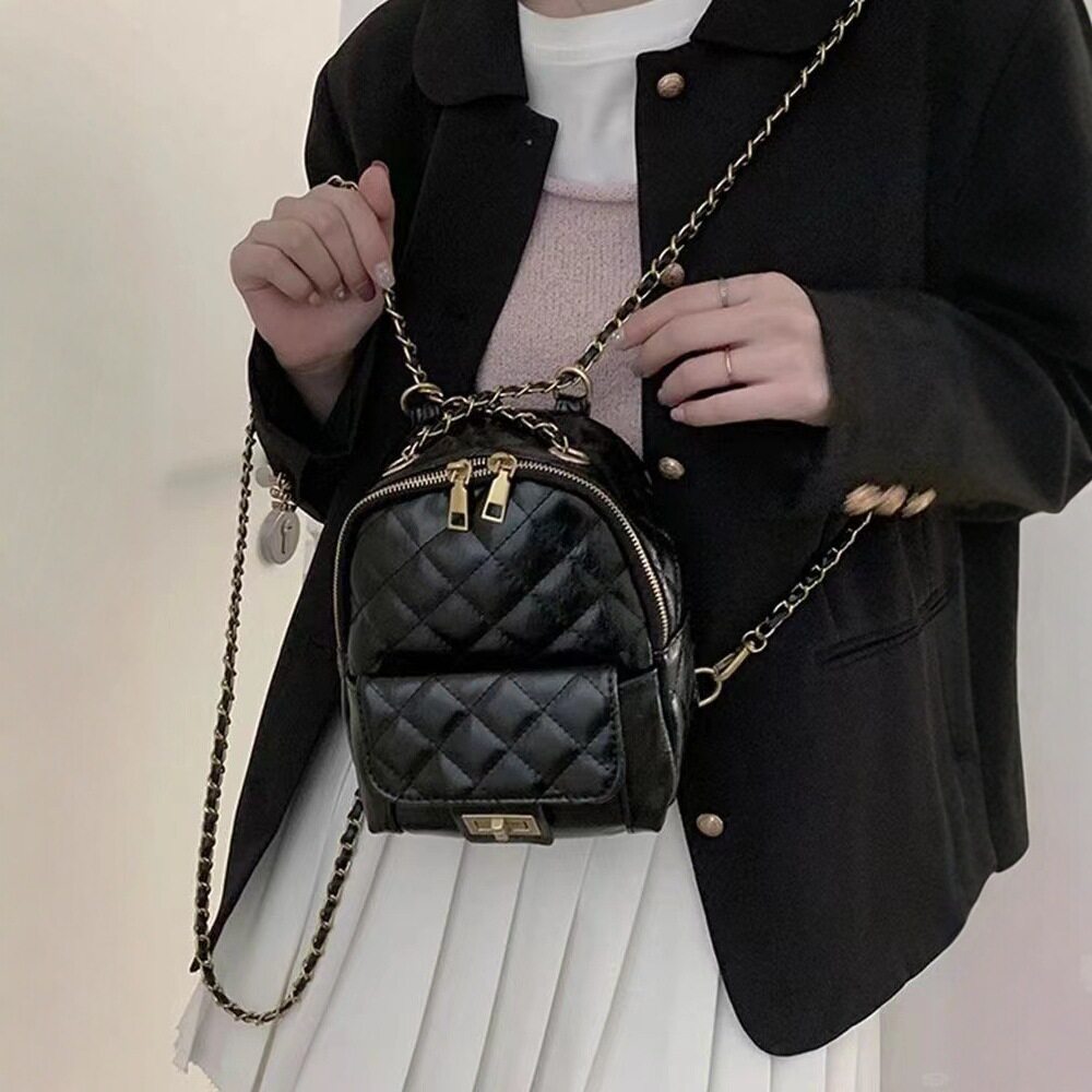 双肩包小巧轻便小香风菱格链条双肩包女新款时尚迷你软皮小背包