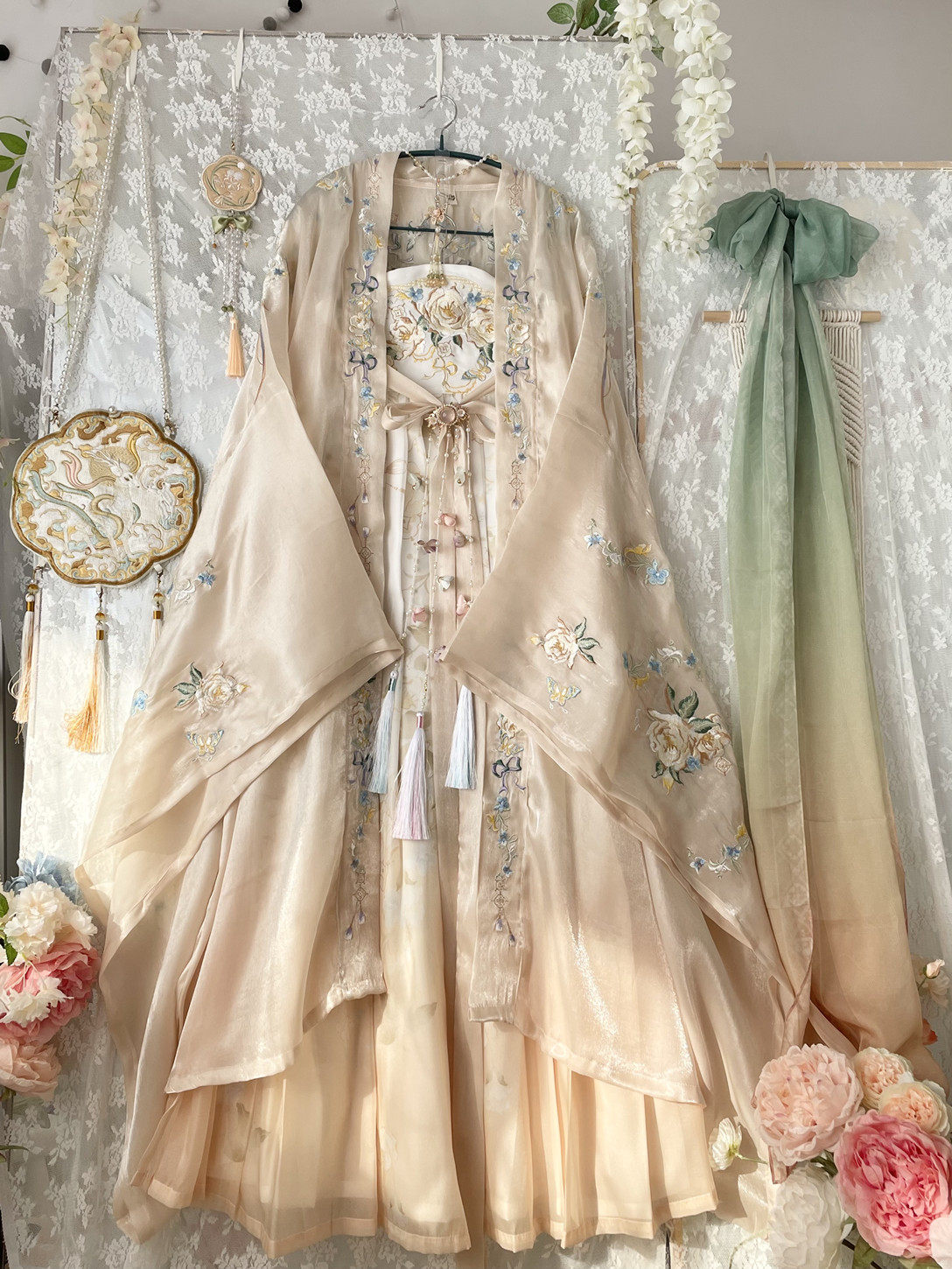 玉术原创汉服女【和音玫瑰】诃子裙重工刺绣唐制汉元素春夏款全套