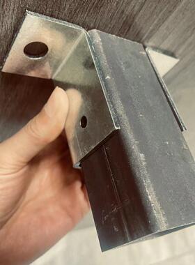 防腐木方管立柱固定铁镀锌不锈钢免焊接三面底座加厚地面预埋地脚