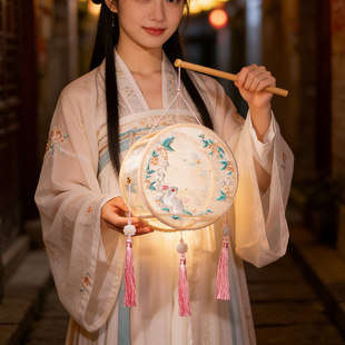 马年新款创意宫灯元宵节灯笼成品儿童手提非遗小刺绣发光古风花灯