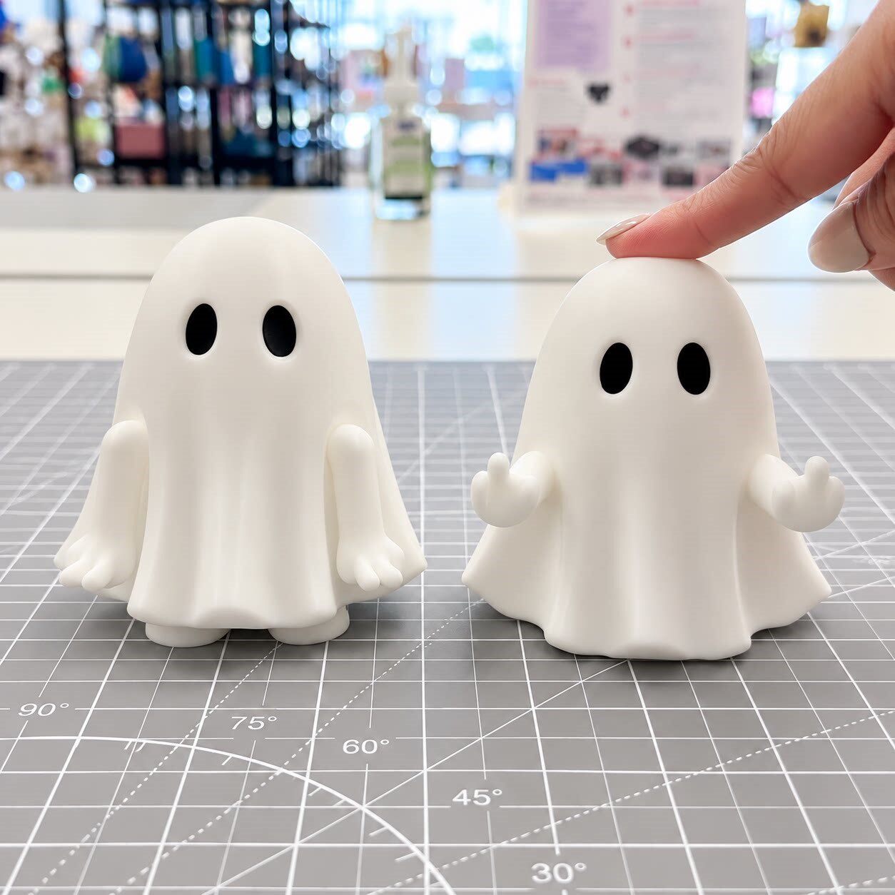 万圣节小幽灵摆件3D打印按压中指