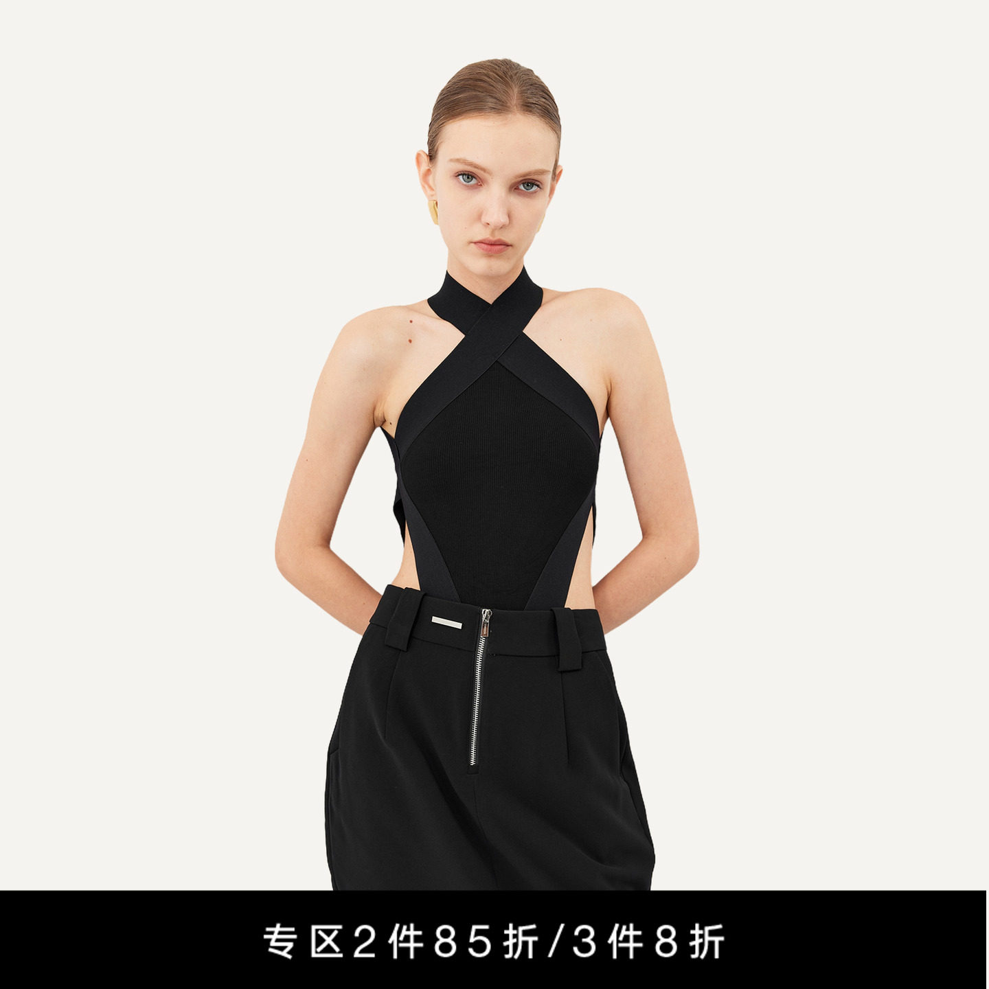 Unawares. 交叉绕脖连体衣 挂脖露背性感紧身内搭女,女装/女士精品,连体衣/裤,淘宝优惠券,粉丝福利购,淘宝优惠卷